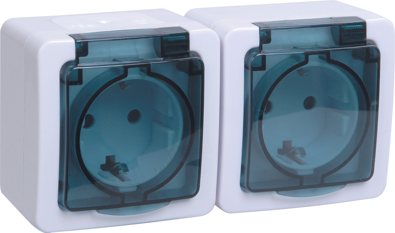 Изображение Розетка 2-местная для открытой установки РСб22-3-ГПБд с заземляющим контактом IP54 ГЕРМЕС PLUS (цвет крышки: дымчатый) IEK